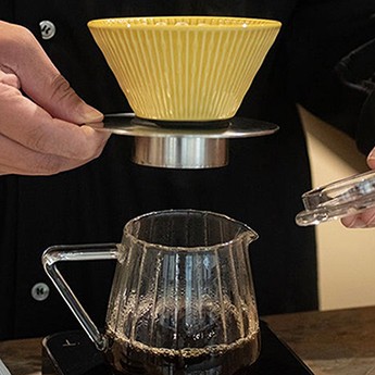 ������� Loveramics Flatbed Coffee Dripper, ����: �������� (Sand)