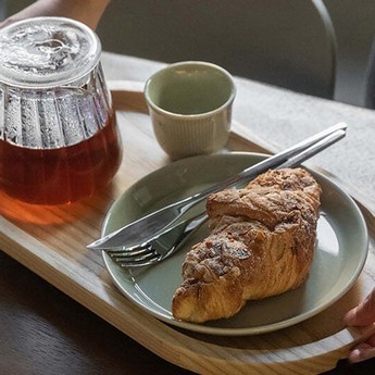 ������� Loveramics Stone 21cm Salad Plate (Bauhaus Green)