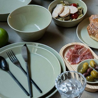 ������� Loveramics Stone 12cm Low Bowl (S) (Bauhaus Green)