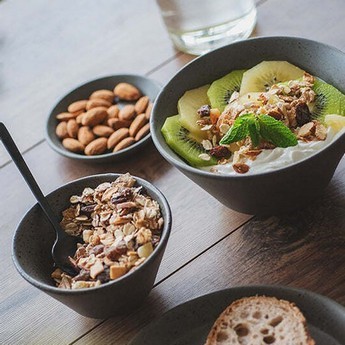 ������� Loveramics Stone 11cm Rice Bowl (Granite)