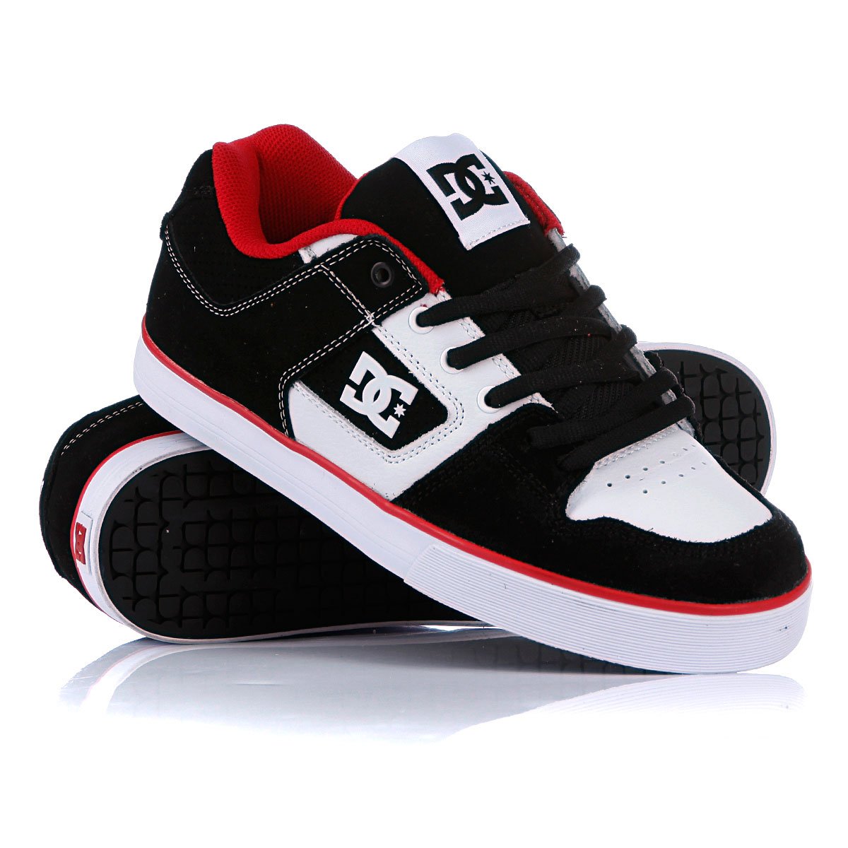 Дутые дс. Скейтерские кеды DC 2007. Кеды DC Pure черные. Кроссовки DC Shoes Patrol. DC Shoes Pure кроссовки мужские черные.