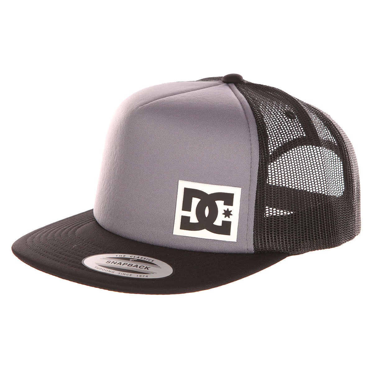 Белые бейсболки мужские dc shoes. Бейсболка DC Shoes snapdripp. Бейсболка с прямым козырьком DC Shoes snapdripp Black. DC Shoes бейсболка черная с сеткой. Бейсболка с прямым козырьком и сеткой DC.