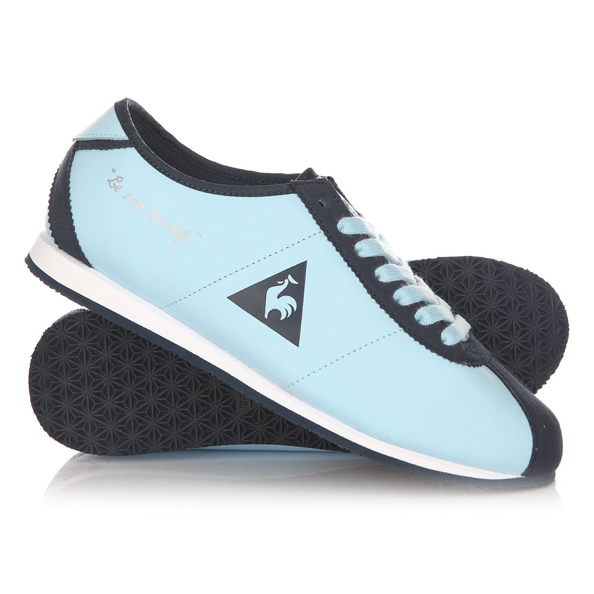 Le coq sportif. Le coq Sportif кроссовки. Le coq Sportif кроссовки женские. Замшевые кроссовки le coq Sportif женские. Dynamic le coq Sportif кроссовки.