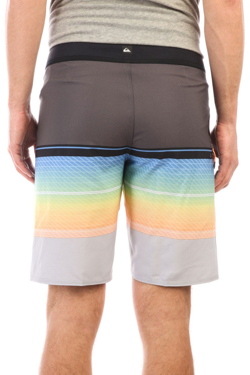 Quicksilver Regular Black shorts