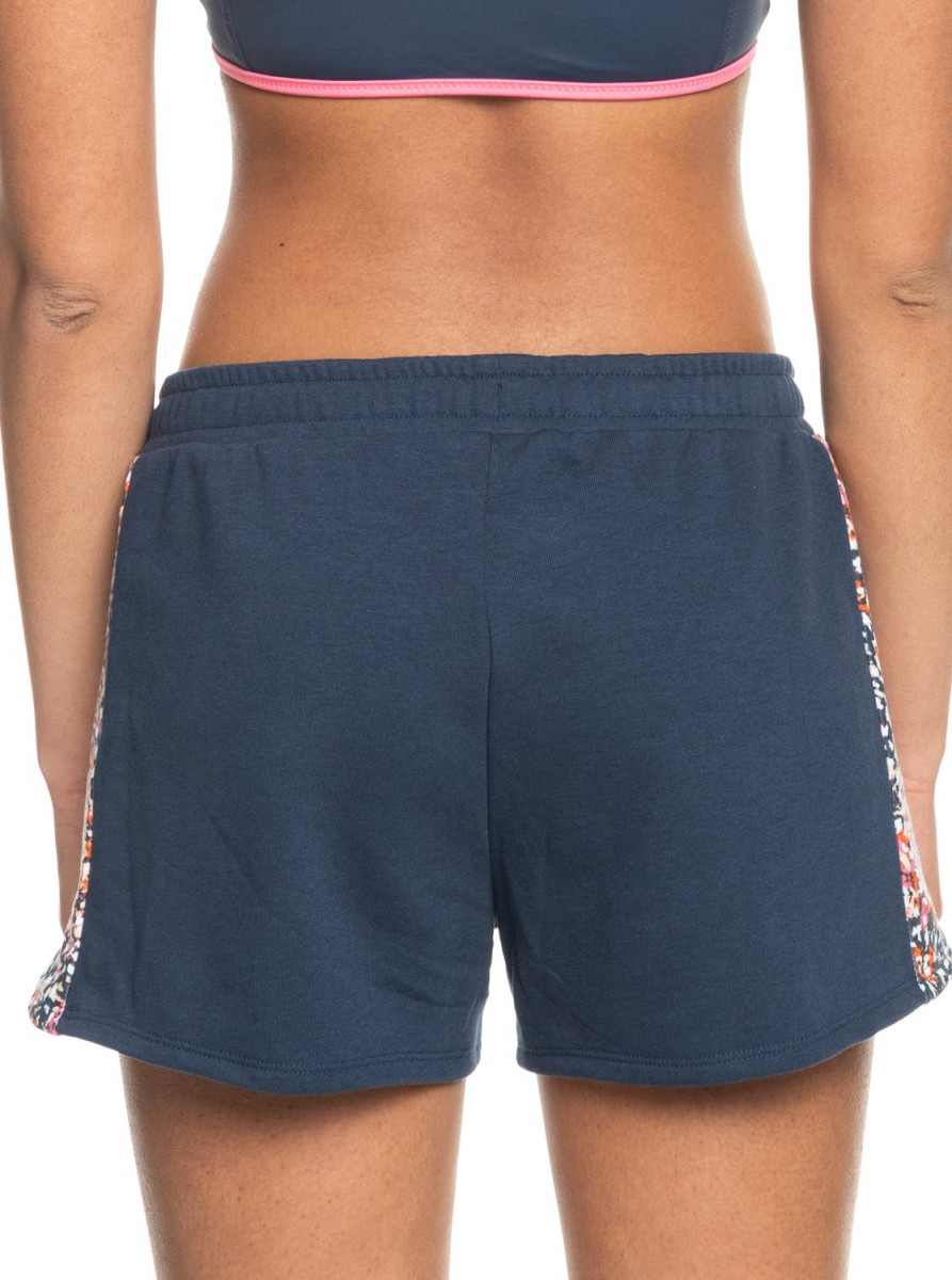 Short maker ai. Шорты wmm. мелоди ти шорт. sweat maker.
