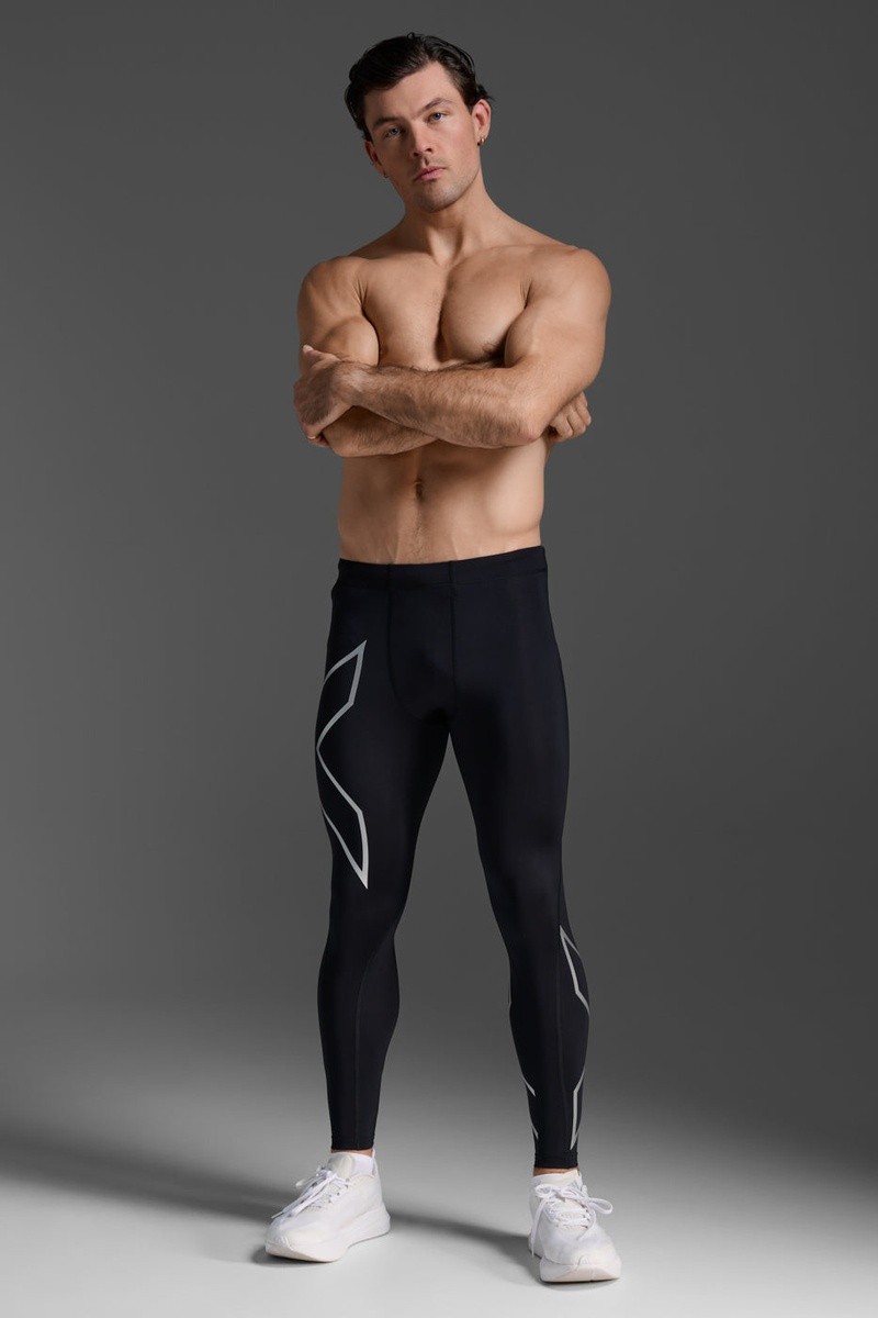 �������������� ������ 2XU Core Compression T Lights Black � ���� 7