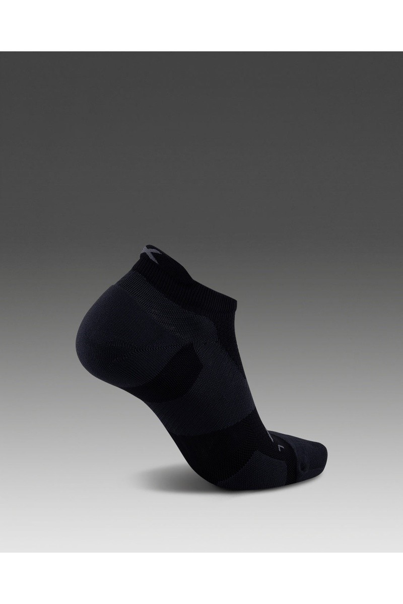 ����� 2XU Vectr Lightcushion No Show Sock � ���� 2