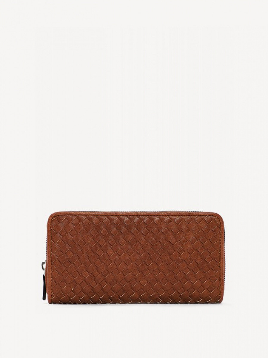 Carmen ������� L ������� 31077,700