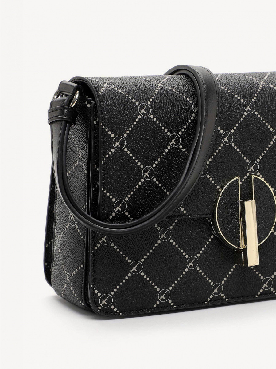 Anastasia Circle    S  32470,100