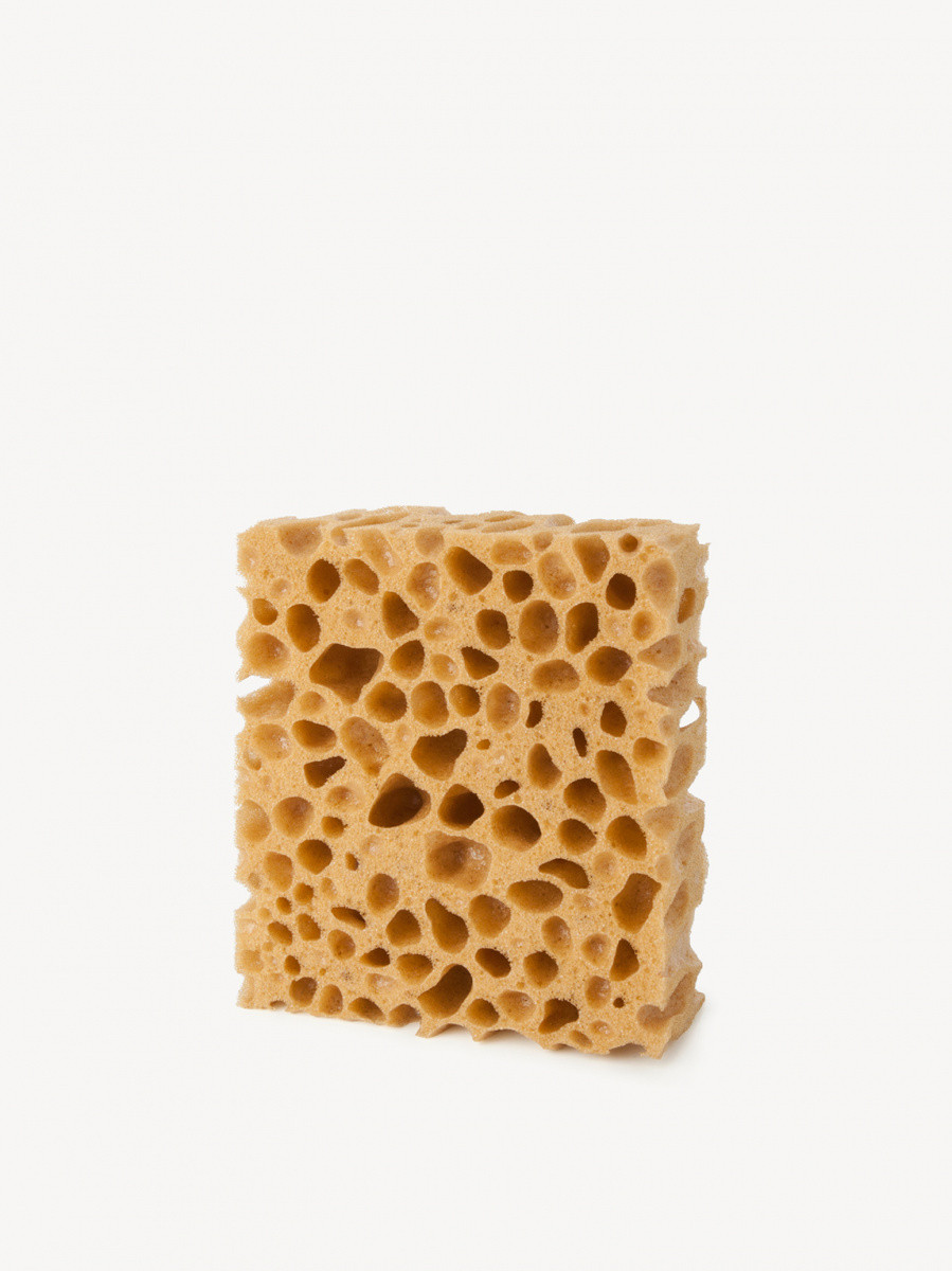    813