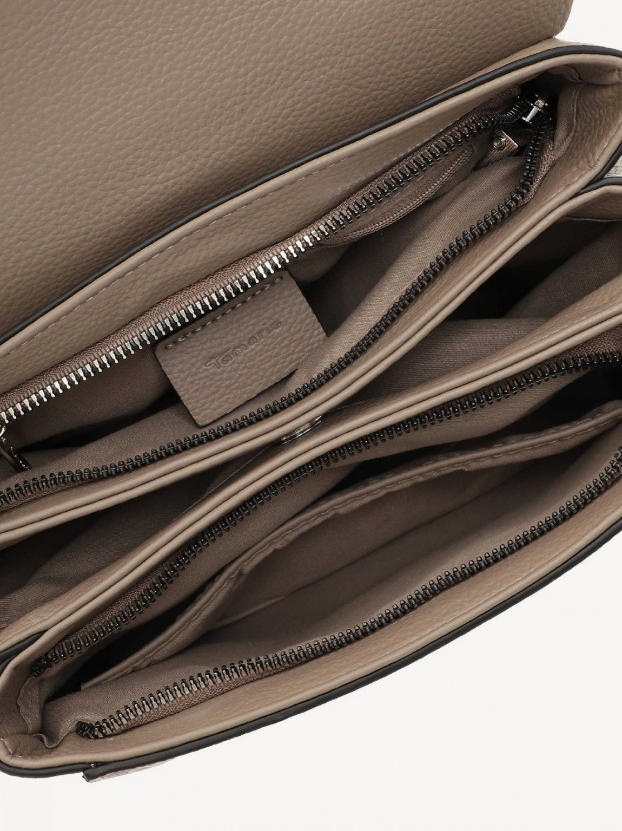 Carolina    M  33271,950