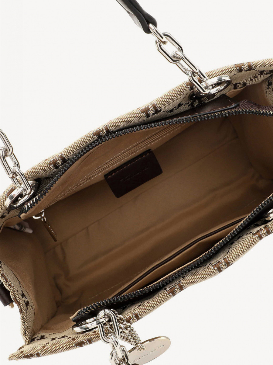 Clarice   S  33416,420