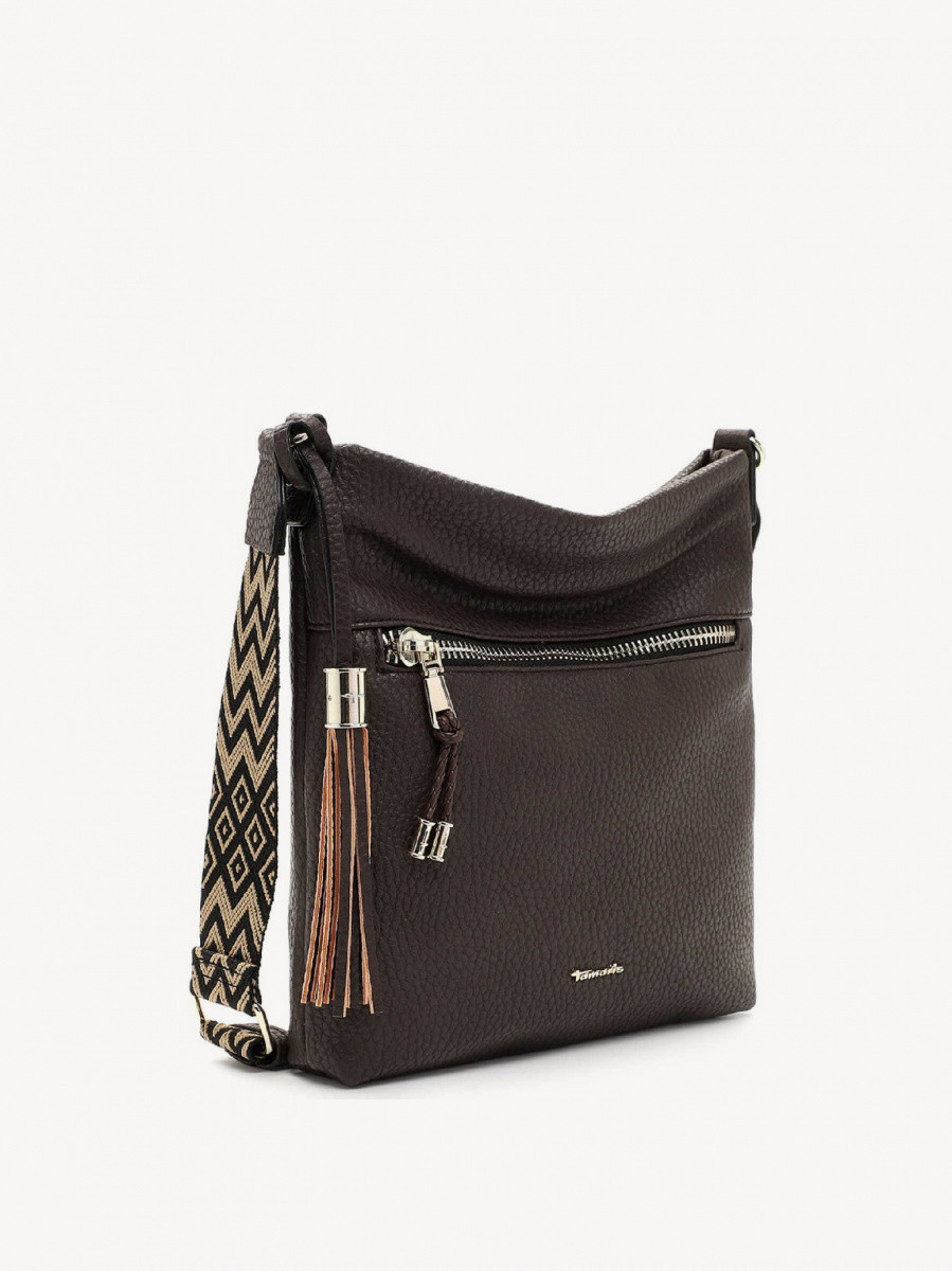 Carissa      33181,200