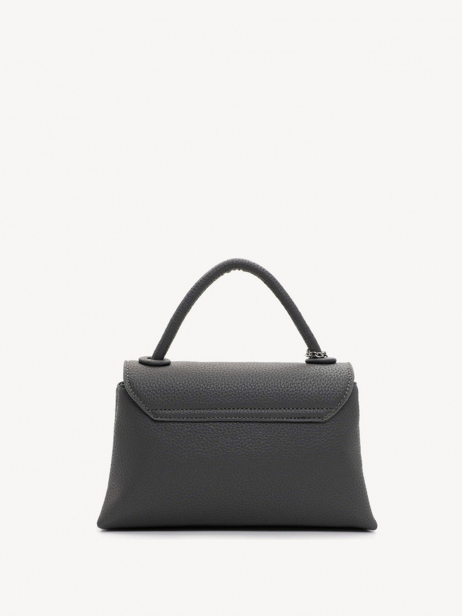 Carmen    S  33230,800