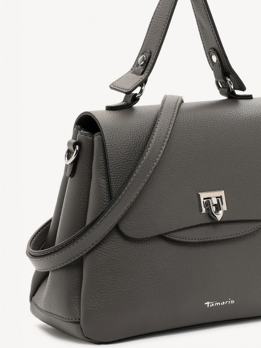 Carolina    M  33272,840