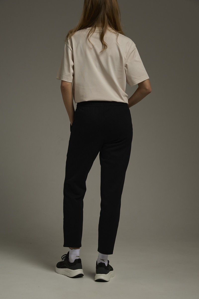����� ����������� ���������� ANTA TRN ESSENTIAL Knit Track Pants 862447318N-1