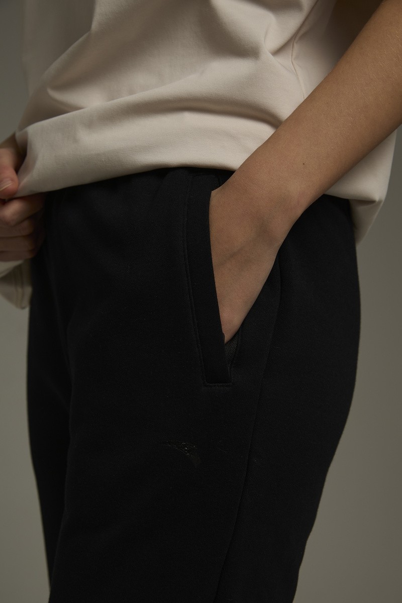 ����� ����������� ���������� ANTA TRN ESSENTIAL Knit Track Pants 862447318N-1