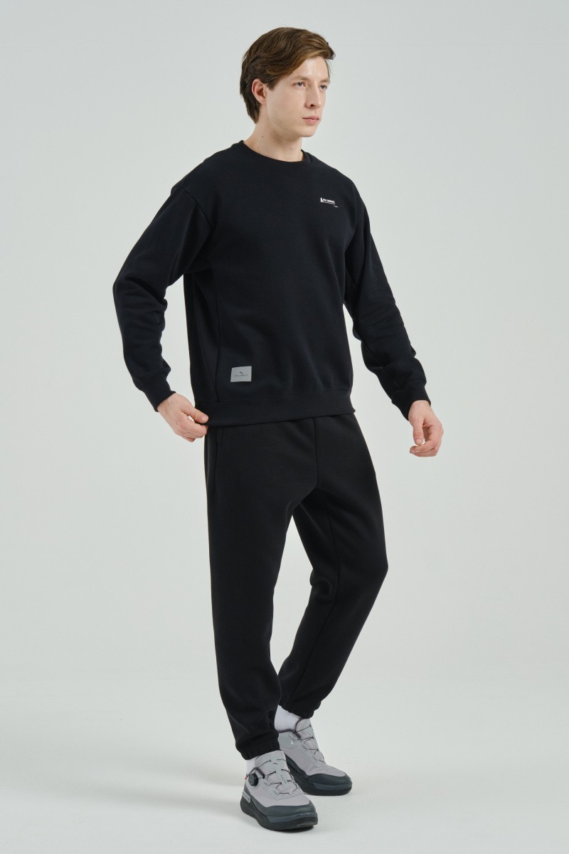 ������� ANTA COMMUTE Sweatshirt 852517736-3