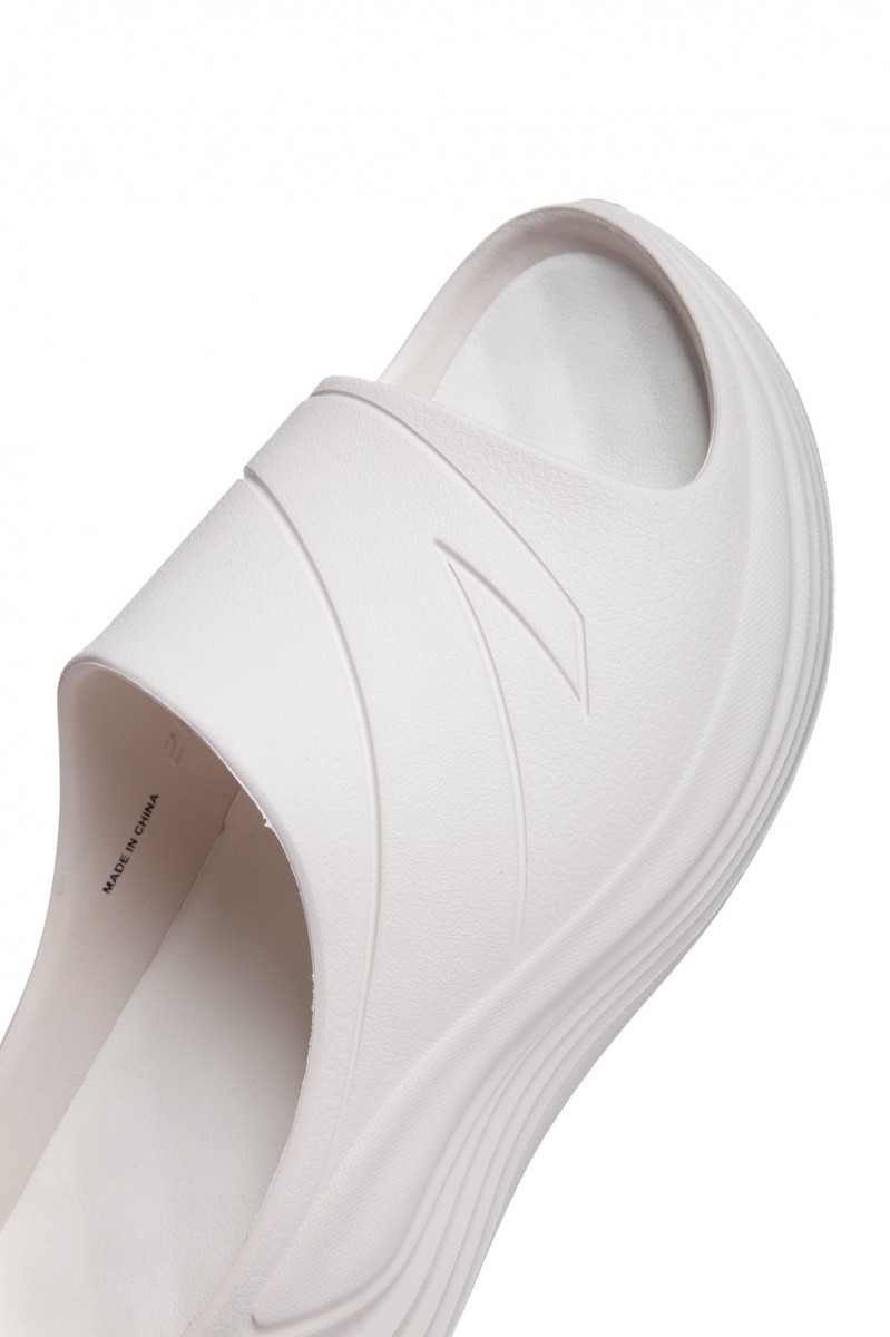 ������ ANTA BASIC SLIPPERS 822538528-4