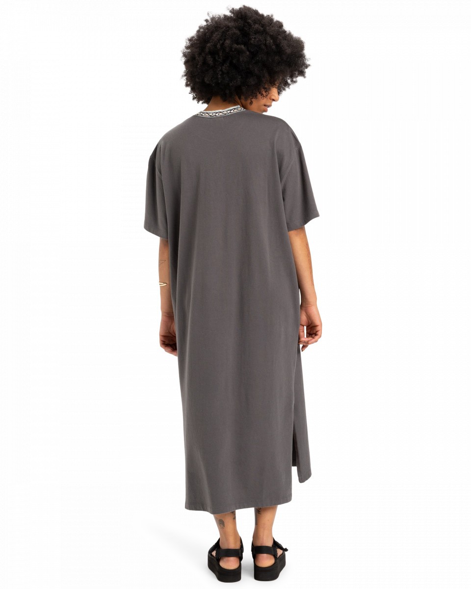 INDIE TEE DRESS 6399₽