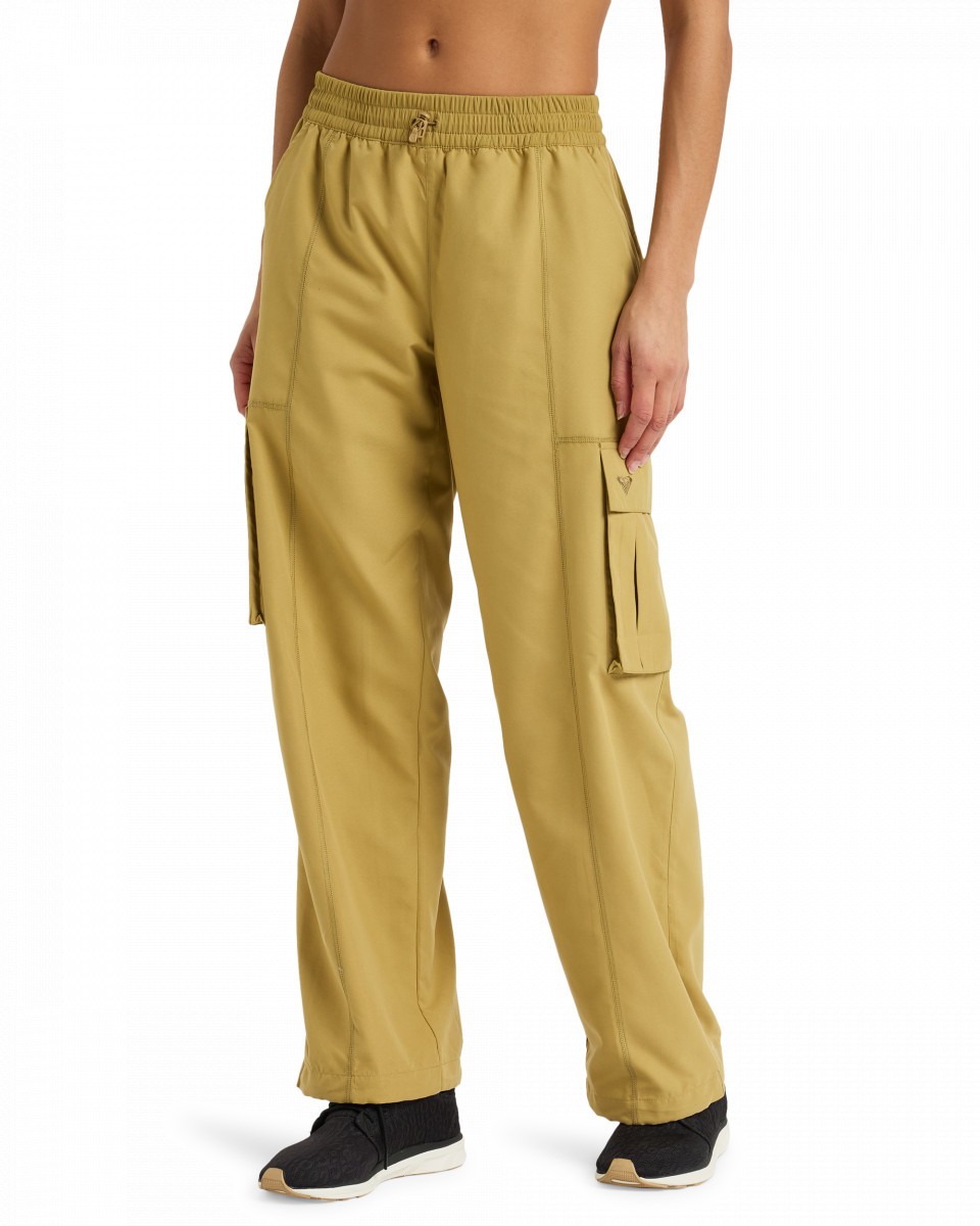 BOUNDLESS SPIRIT PANTS 7999₽