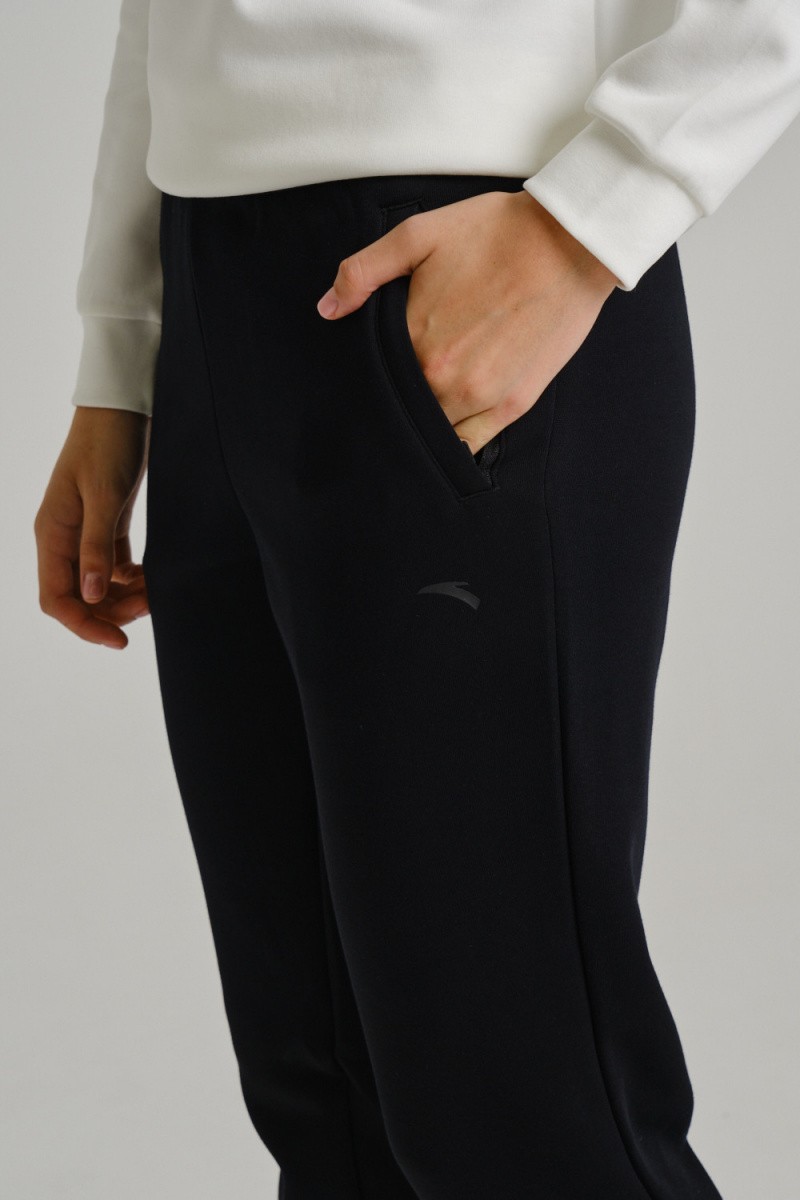 ����� ����������� ���������� ANTA TRN ESSENTIAL Knit Track Pants 862547303L-1