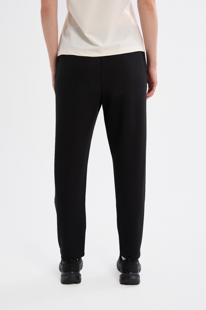 ����� ����������� ANTA TRN ESSENTIAL Knit Track Pants 862617303-1