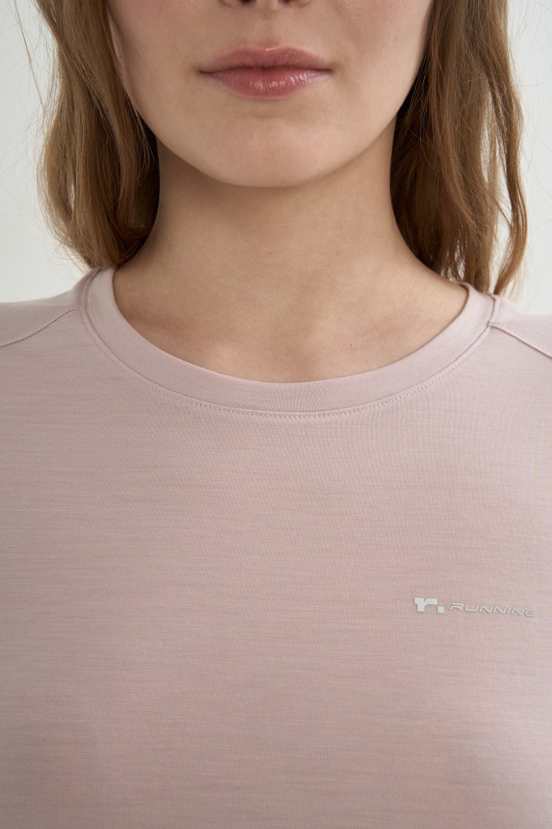 �������� ANTA ANTA RUNNING SS Tee 862625115-1