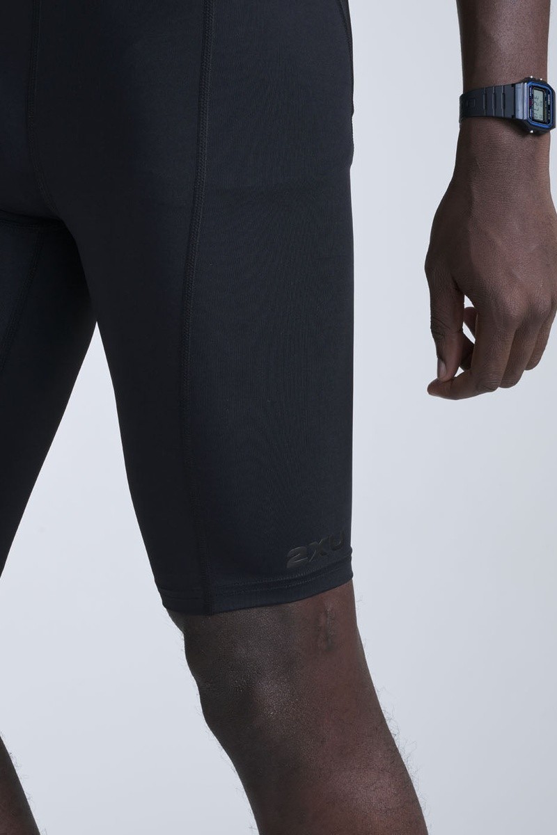 ������� �������������� ����� 2XU Core Compression Shorts � ���� 7