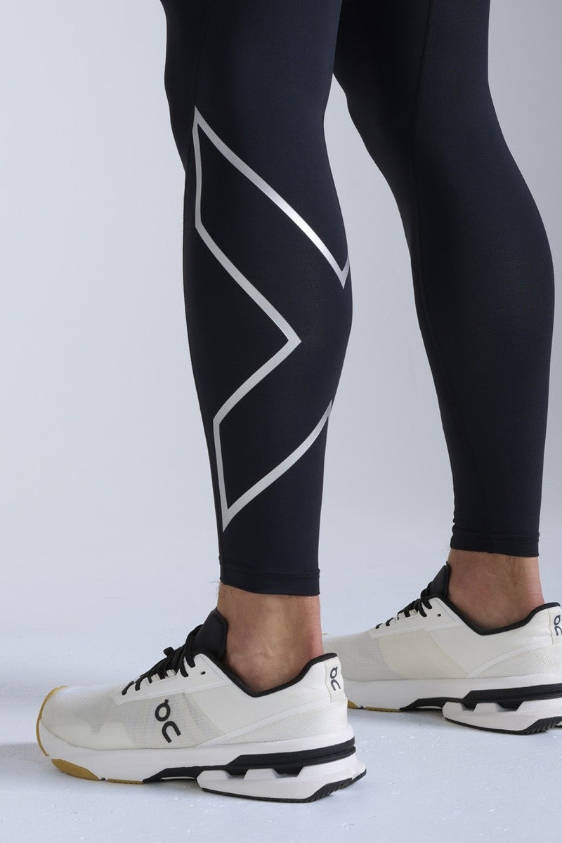 ������� �������������� ����� 2XU Ma3849B Blk Sil � ���� 6