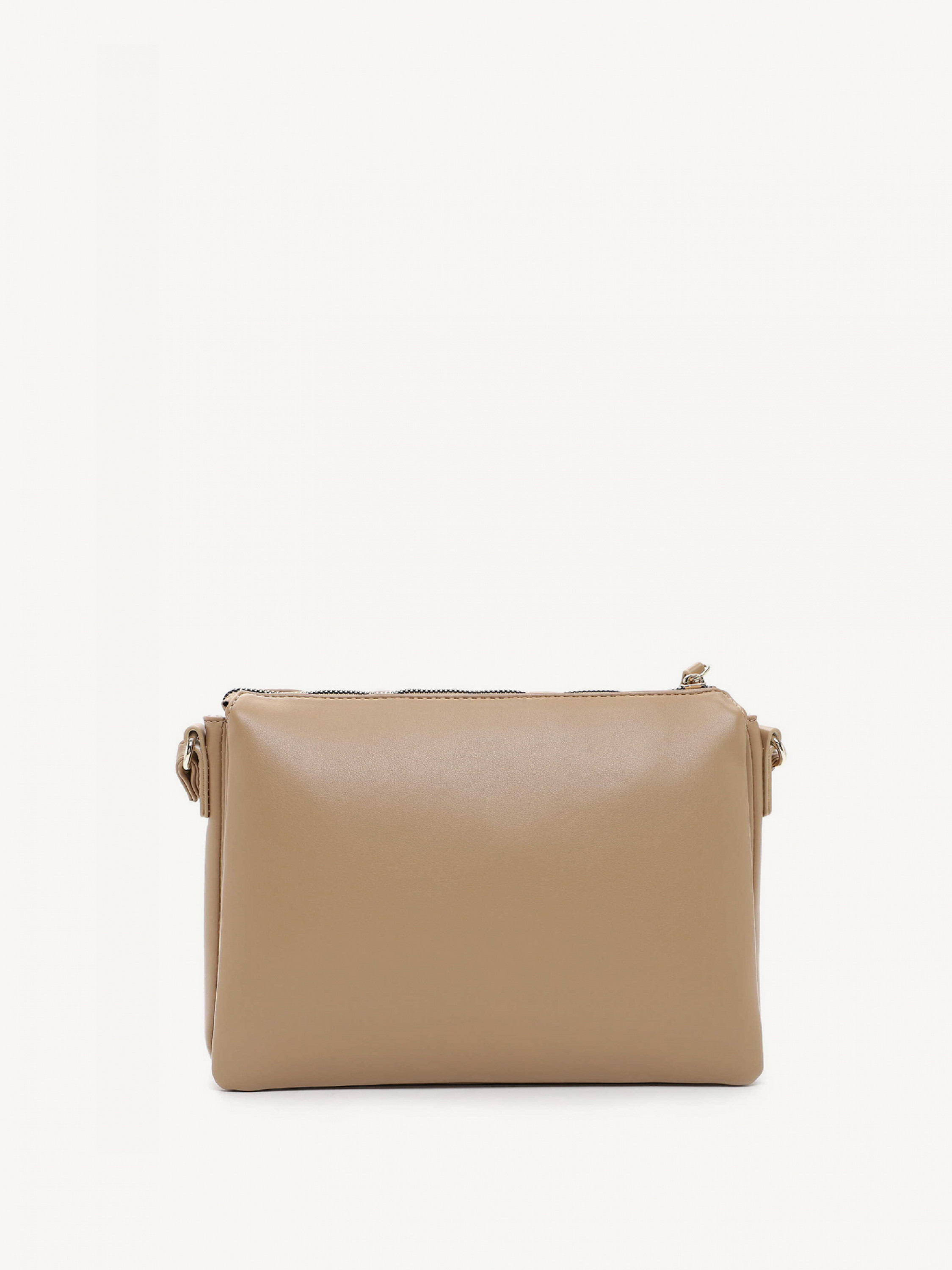 Madlin    M  32652,900