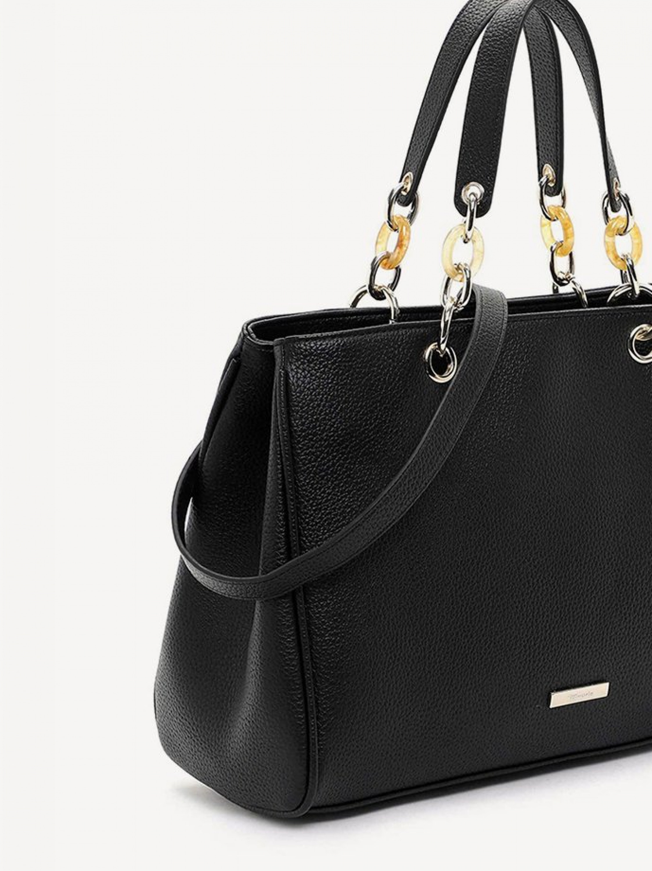 Jessica   L  31825,100