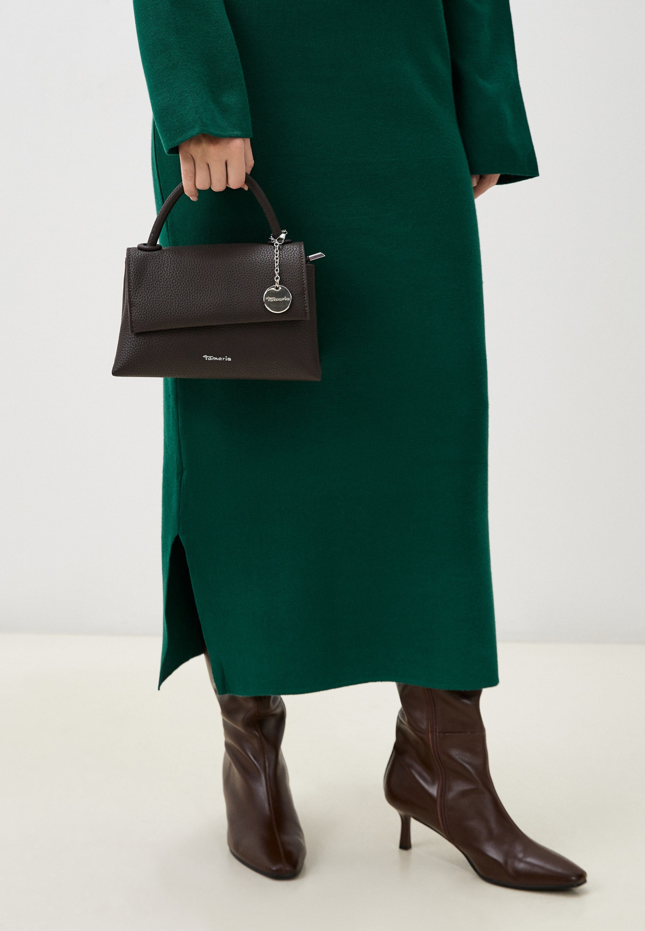 Carmen    S  33230,200