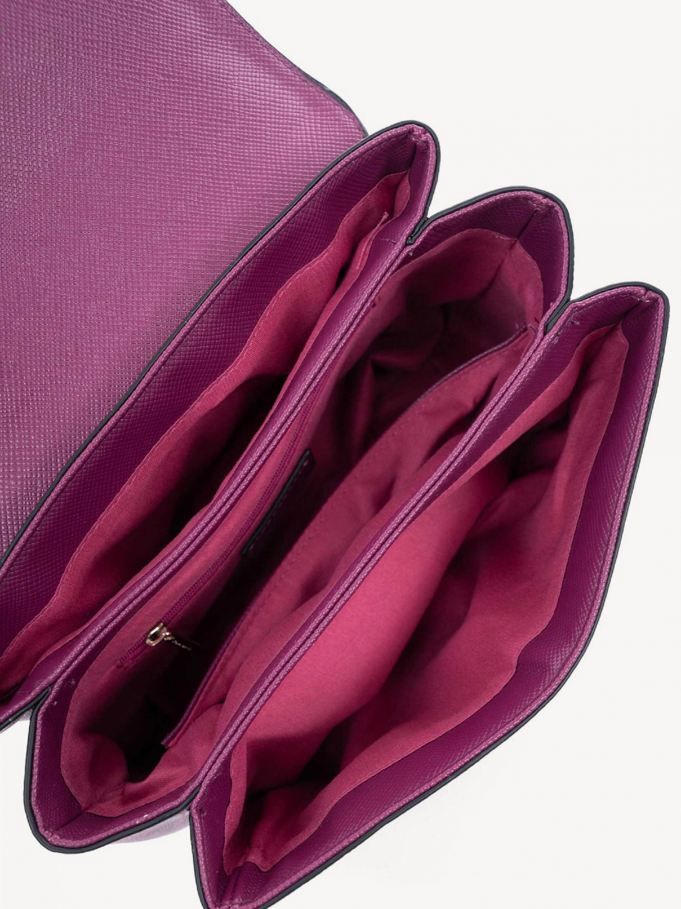 Anja    S   33261,686