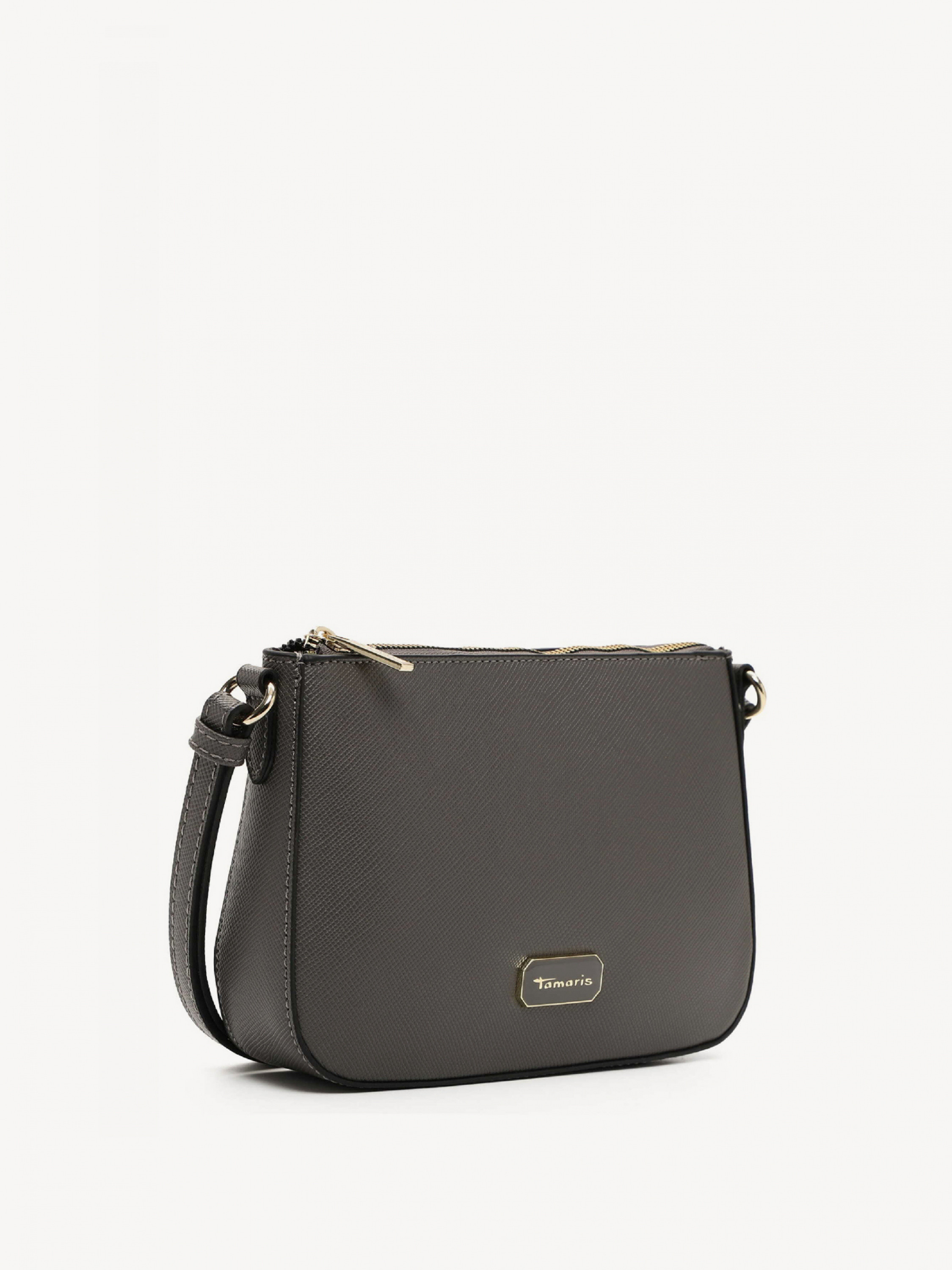 Anja  L   33260,840