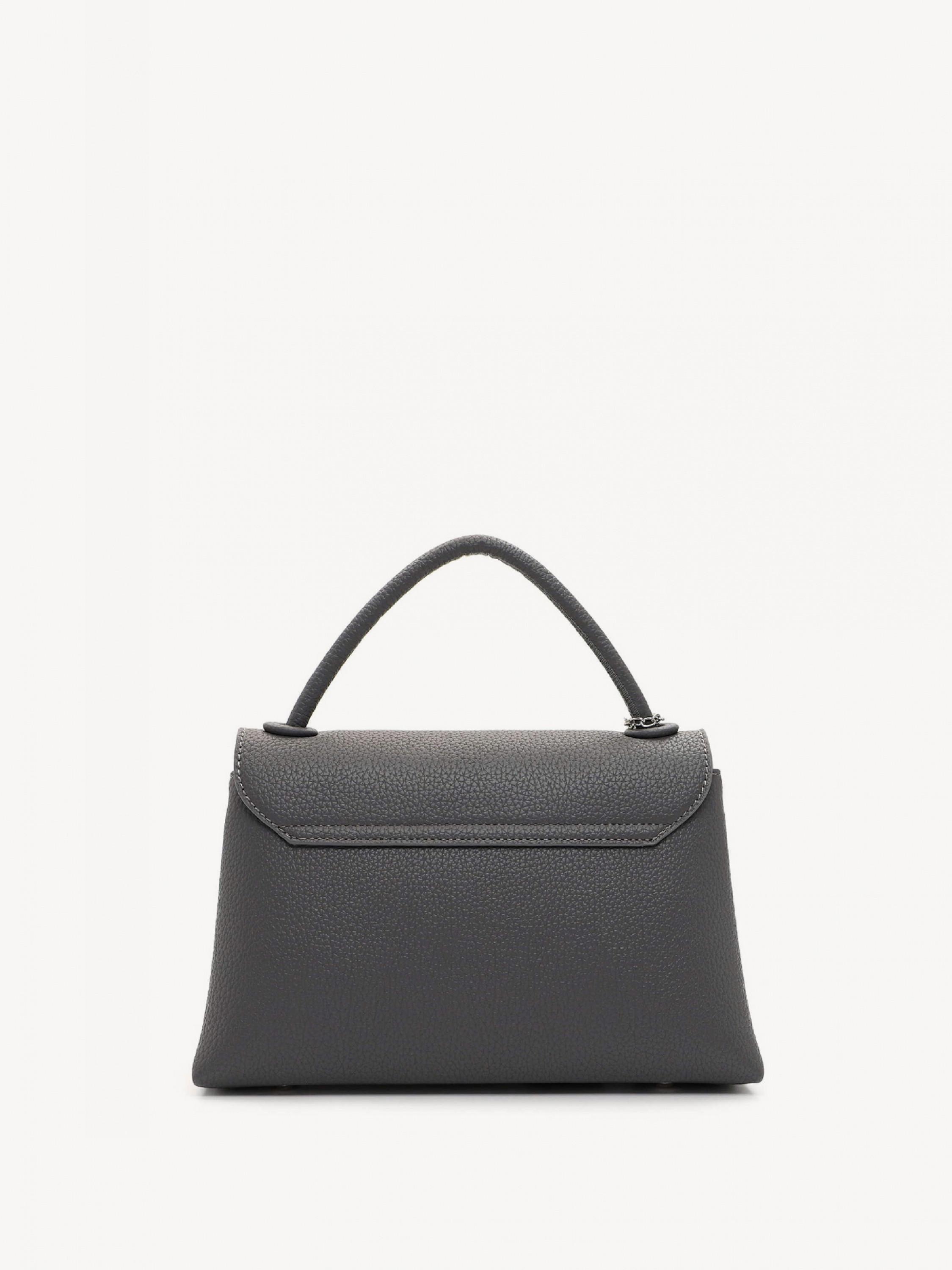 Carmen    M  33231,800