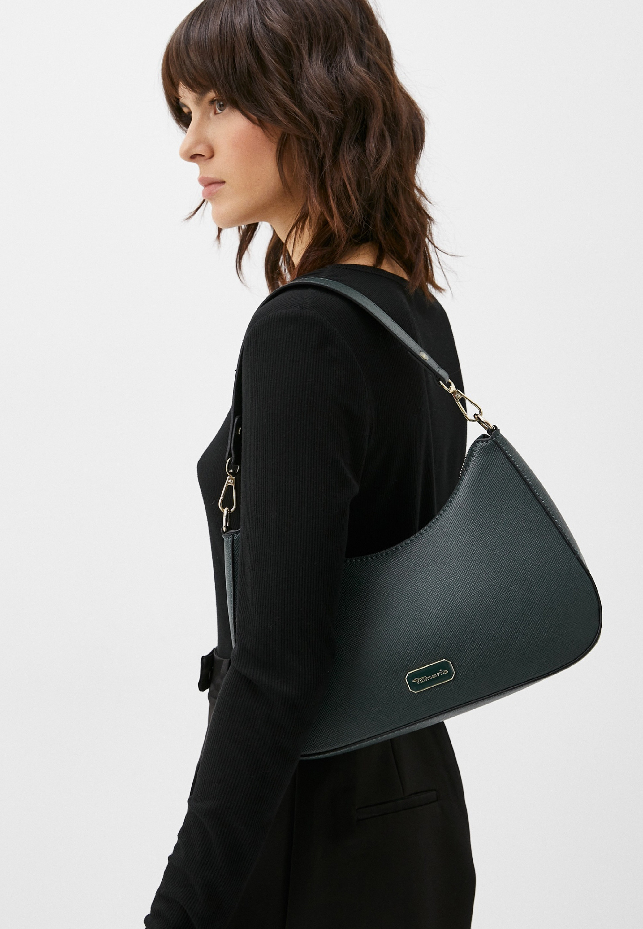 Anja ����� ���� � ������� 33015,965