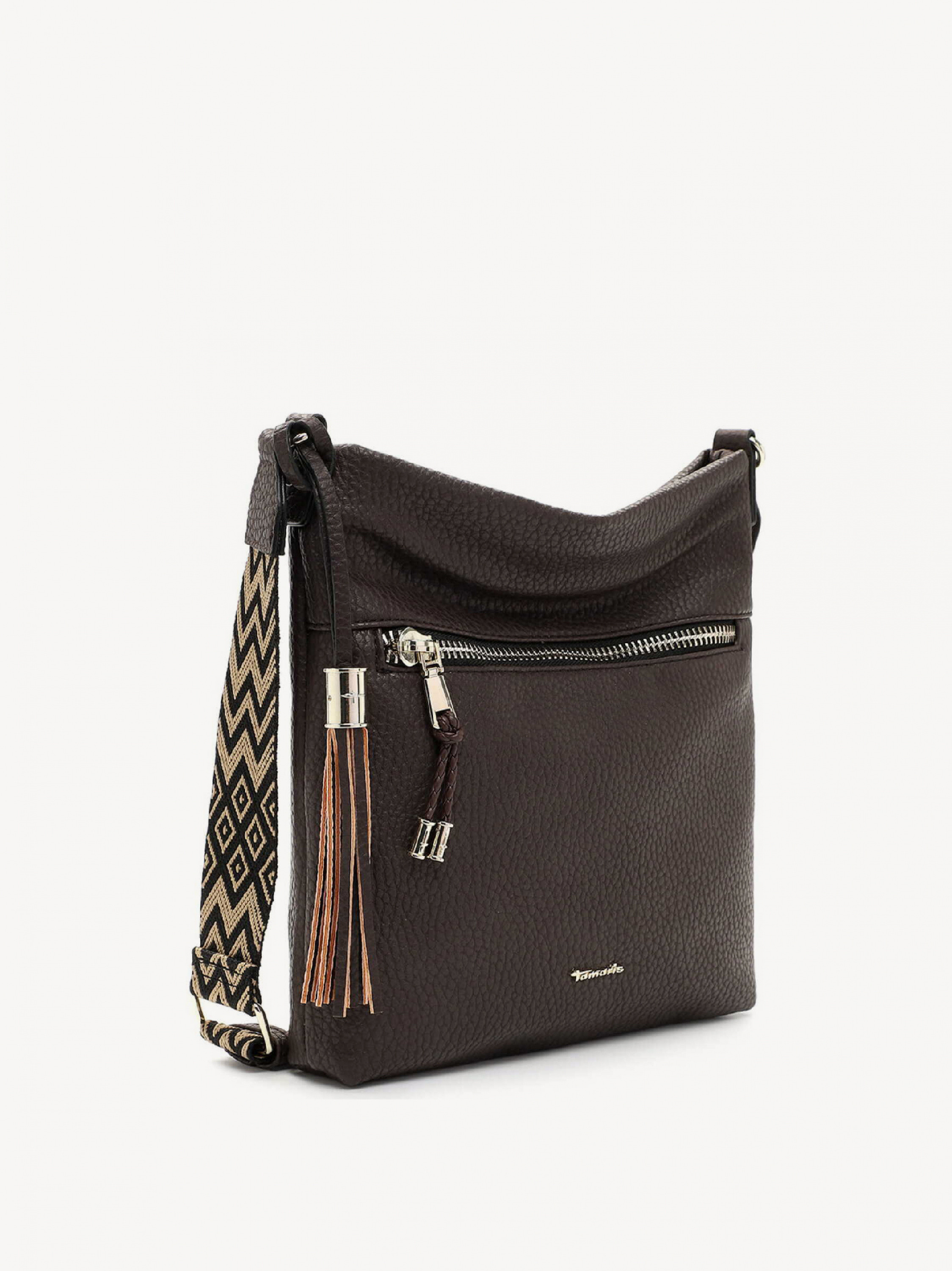 Carissa      33181,200