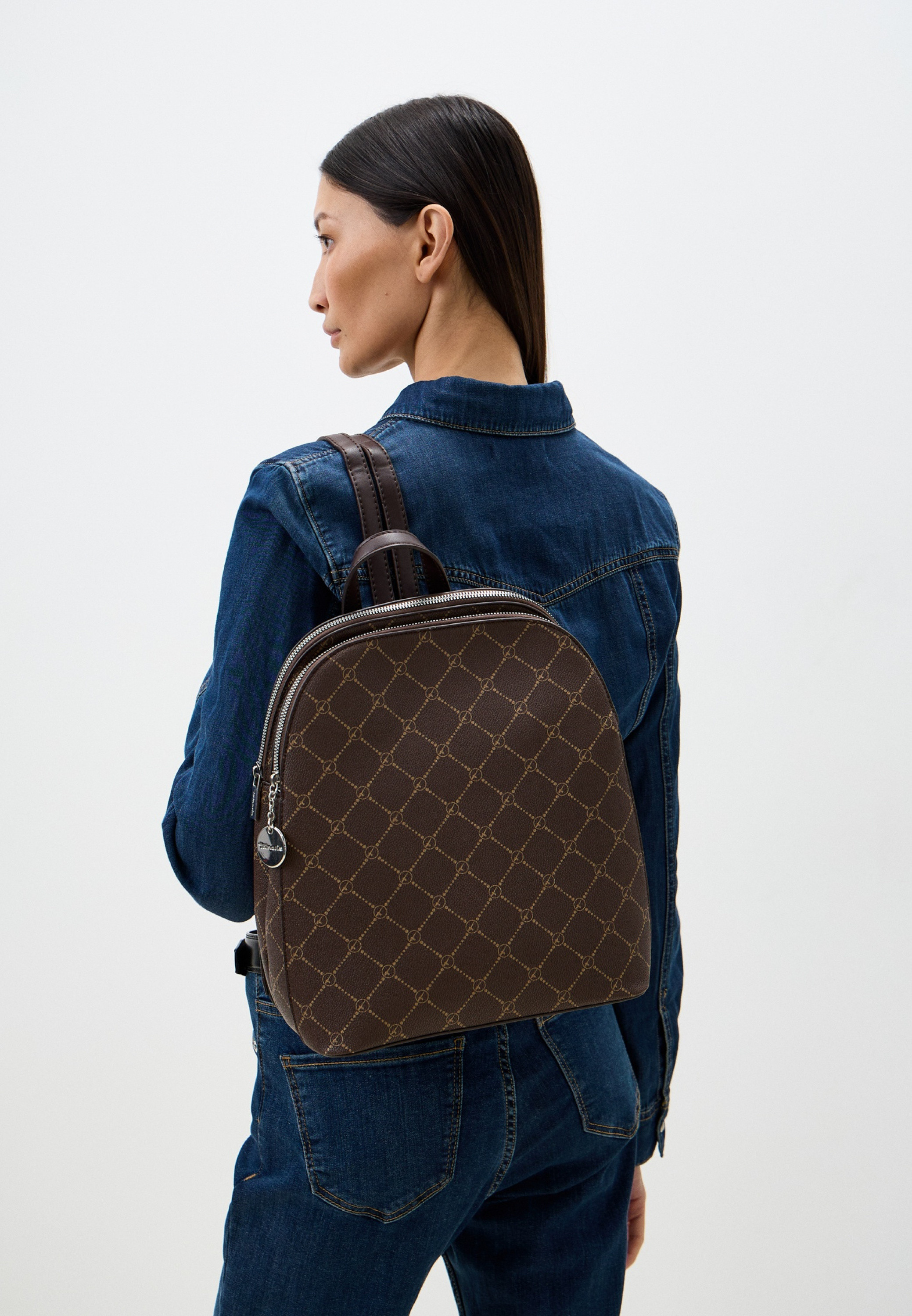 Anastasia Classic   M  31168,218