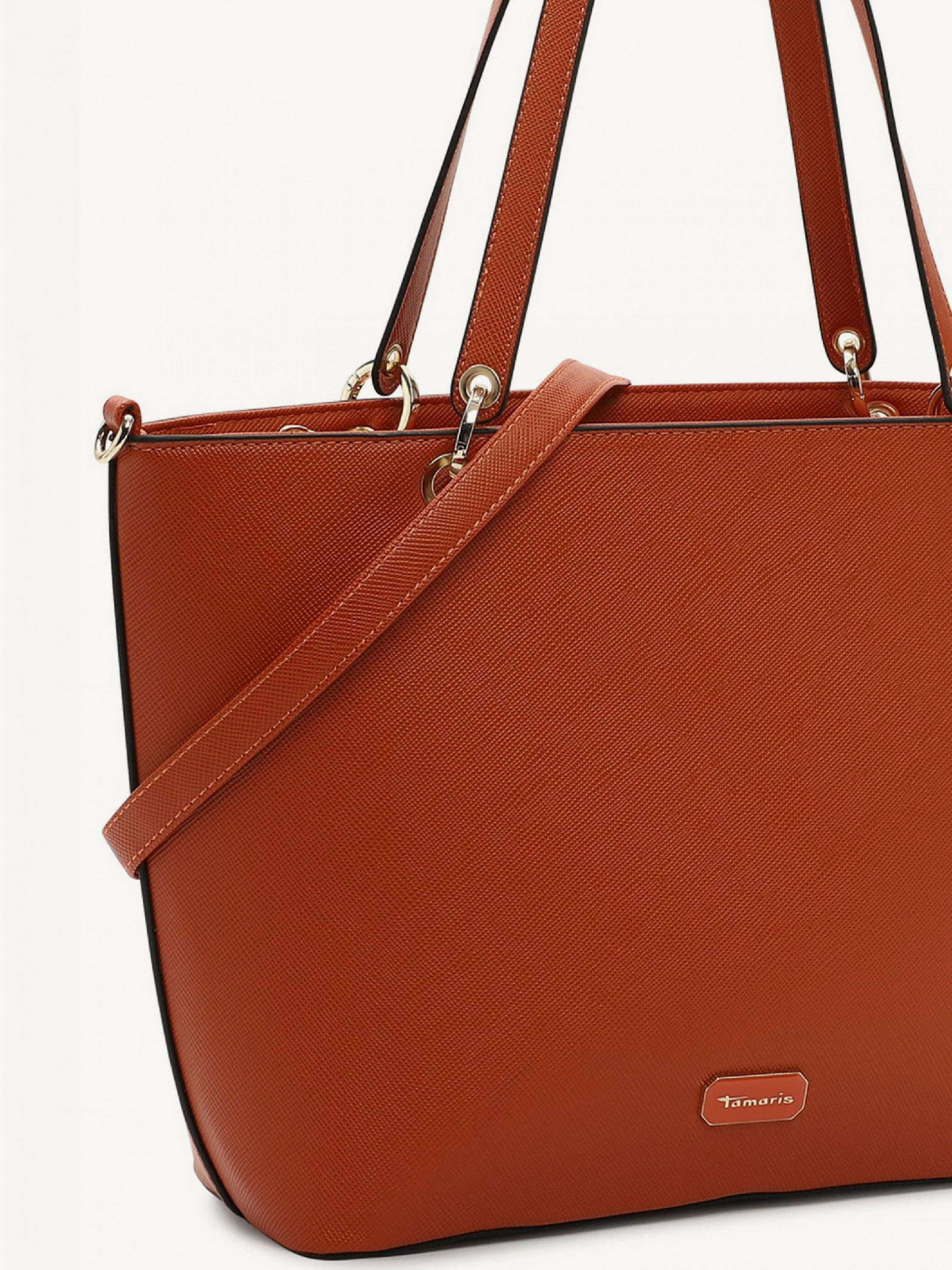 Anja   L  33017,624