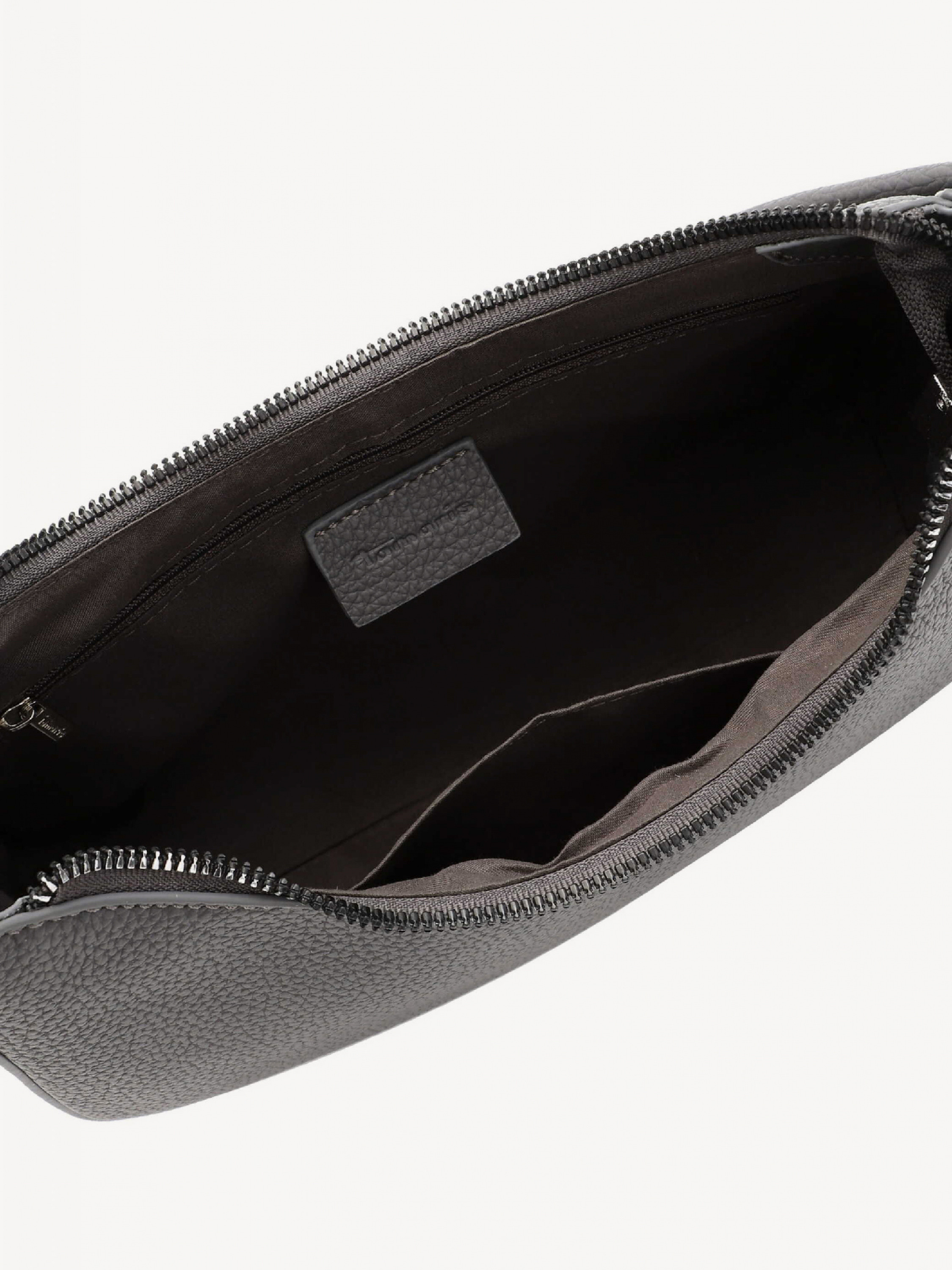 Carmen   S  33232,800