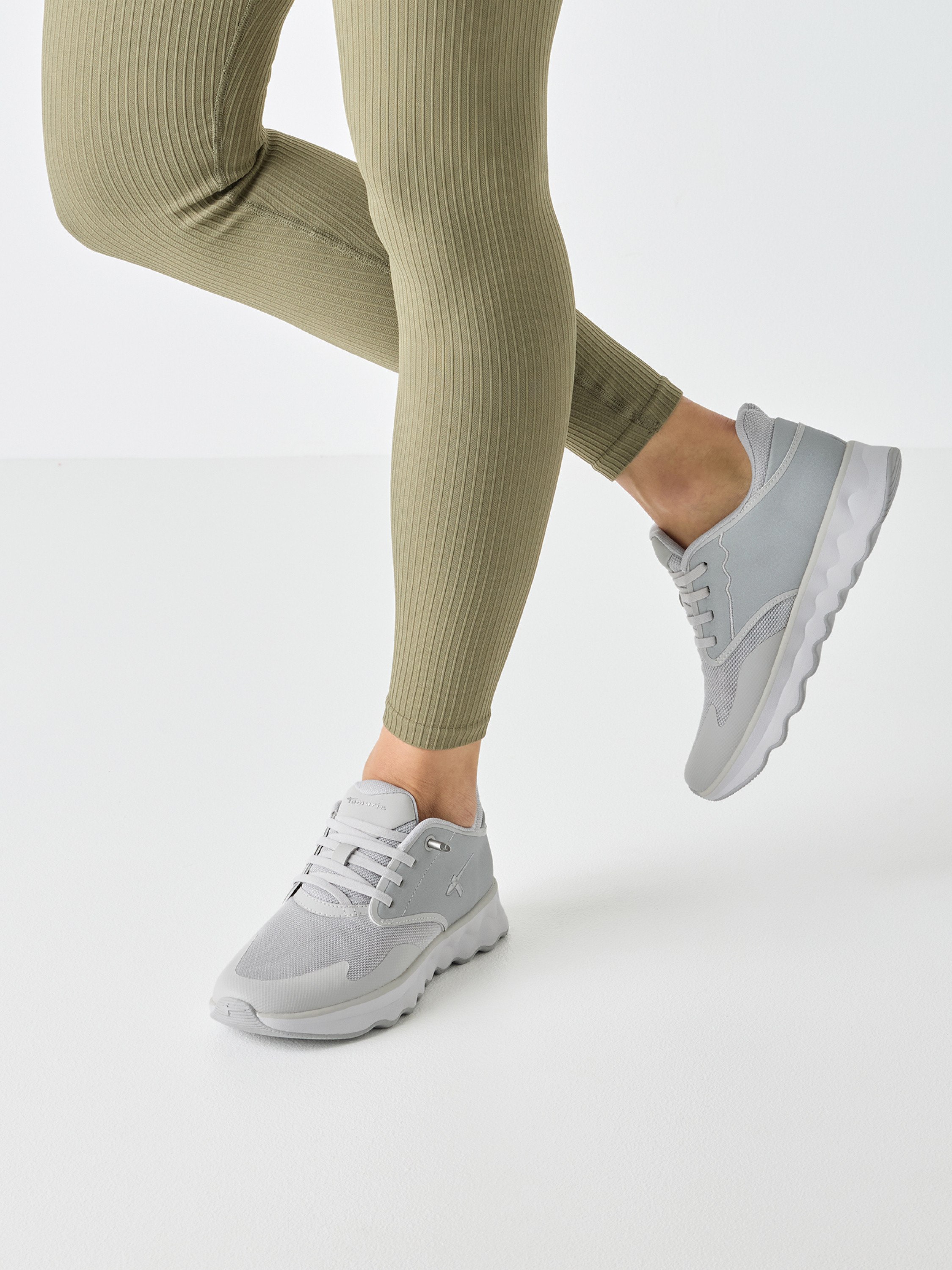 ������� ��������� �������� 1-23700-44-204