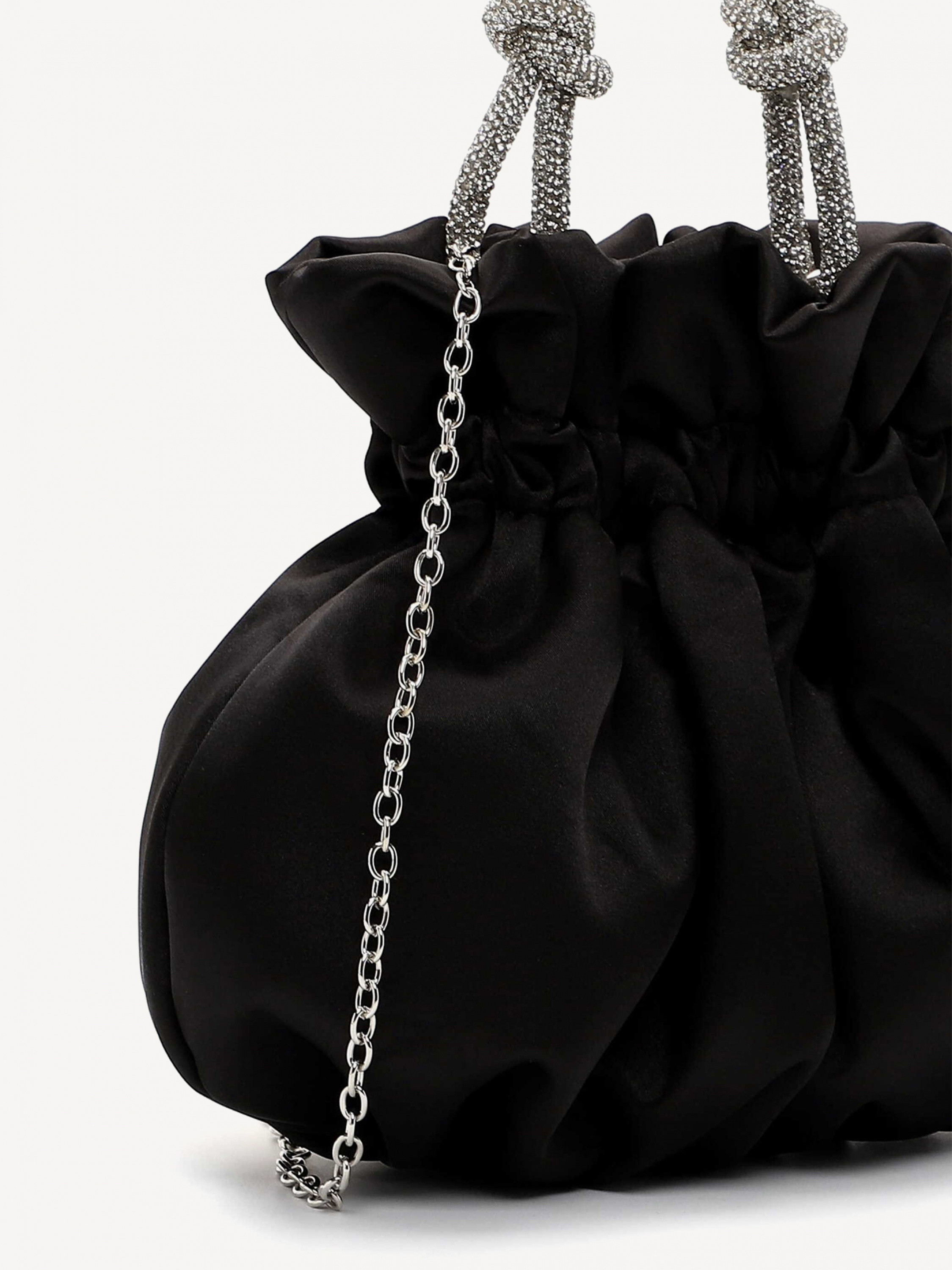 ������� ����� 33808,100