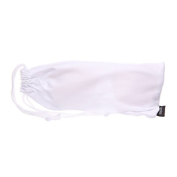 .///    Roxy Uma White1