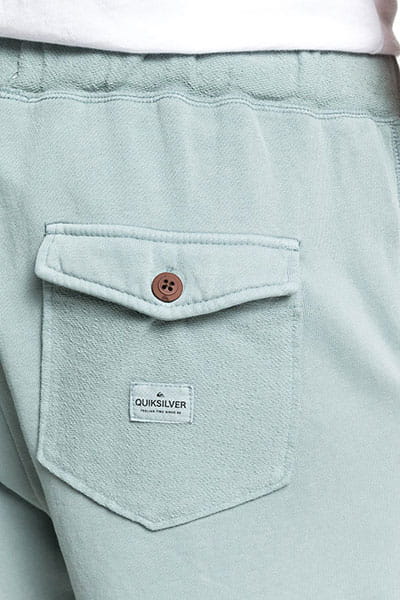 .///    Quiksilver Voodooredzonesh Stormy Sea