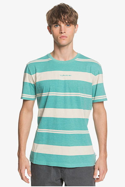 .///   Quiksilver Maxed Hero