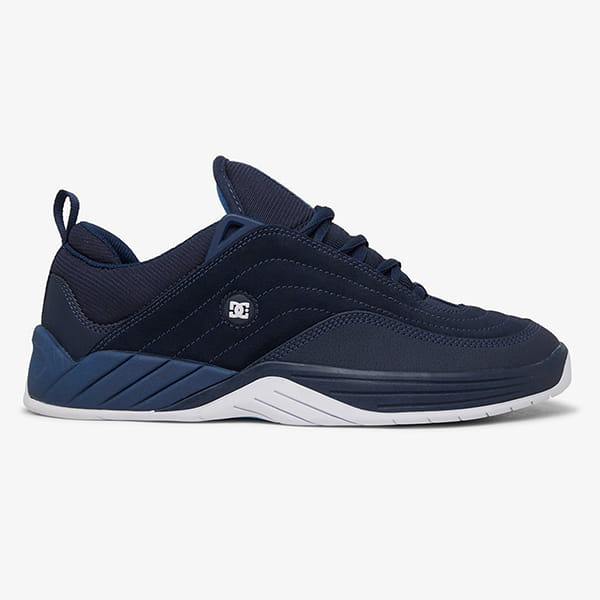 .//  /  Dc Williams Slim