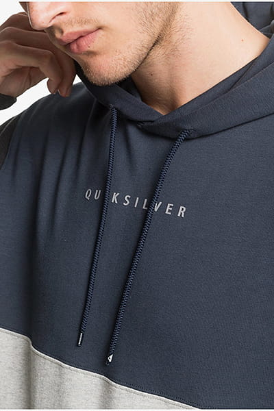 .///    Quiksilver Under Shelter