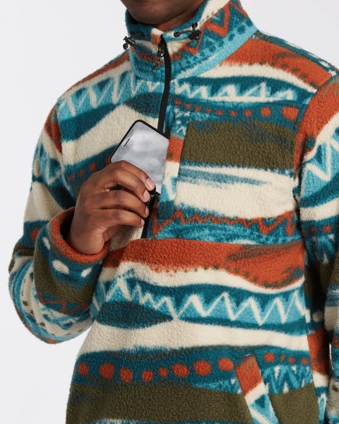 .///    Billabong Adventure Division Boundary Mock Neck