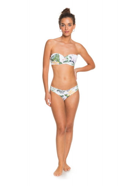 .///   Roxy Bloom Bright White Praslin